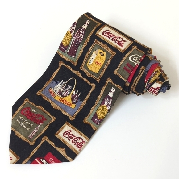 Corporate Casual by Van Heusen 80's Vintage 100% Silk Coca-Cola Frames Tie Black - Picture 1 of 10
